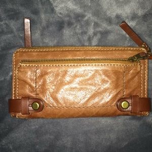 fossil wallet